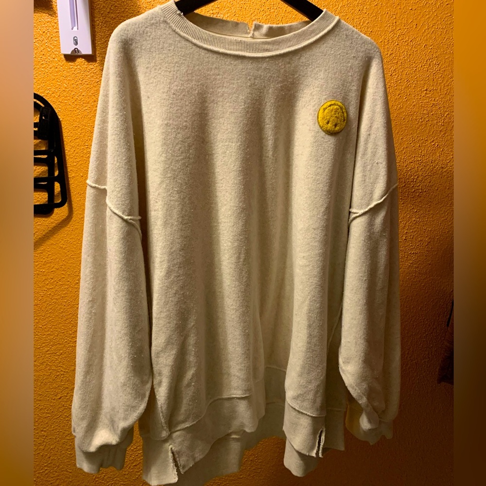 Aerie The Chill Cozy Oversized Sweatshirt w/ upside down smiley face, size XXL